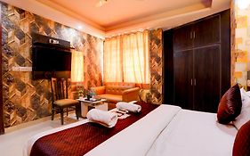 Hotel Royal Sky Luxury Near Delhi Airport